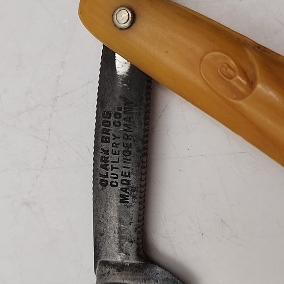 Vintage Clark Bros. Cutlery Co. Straight Razor w/ Case - Picture 7 of 16